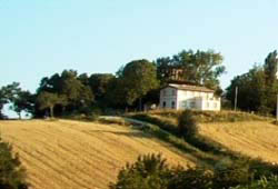 Farmhouse in Macerata
